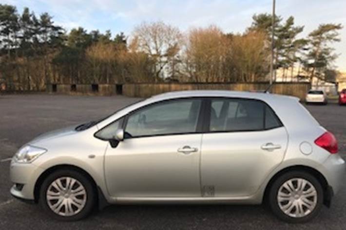 undefined Toyota Auris fra 2010