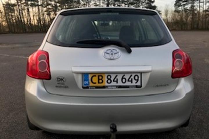 undefined Toyota Auris fra 2010