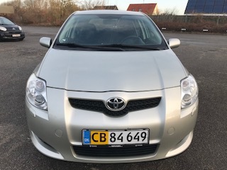 undefined Toyota Auris fra 2010