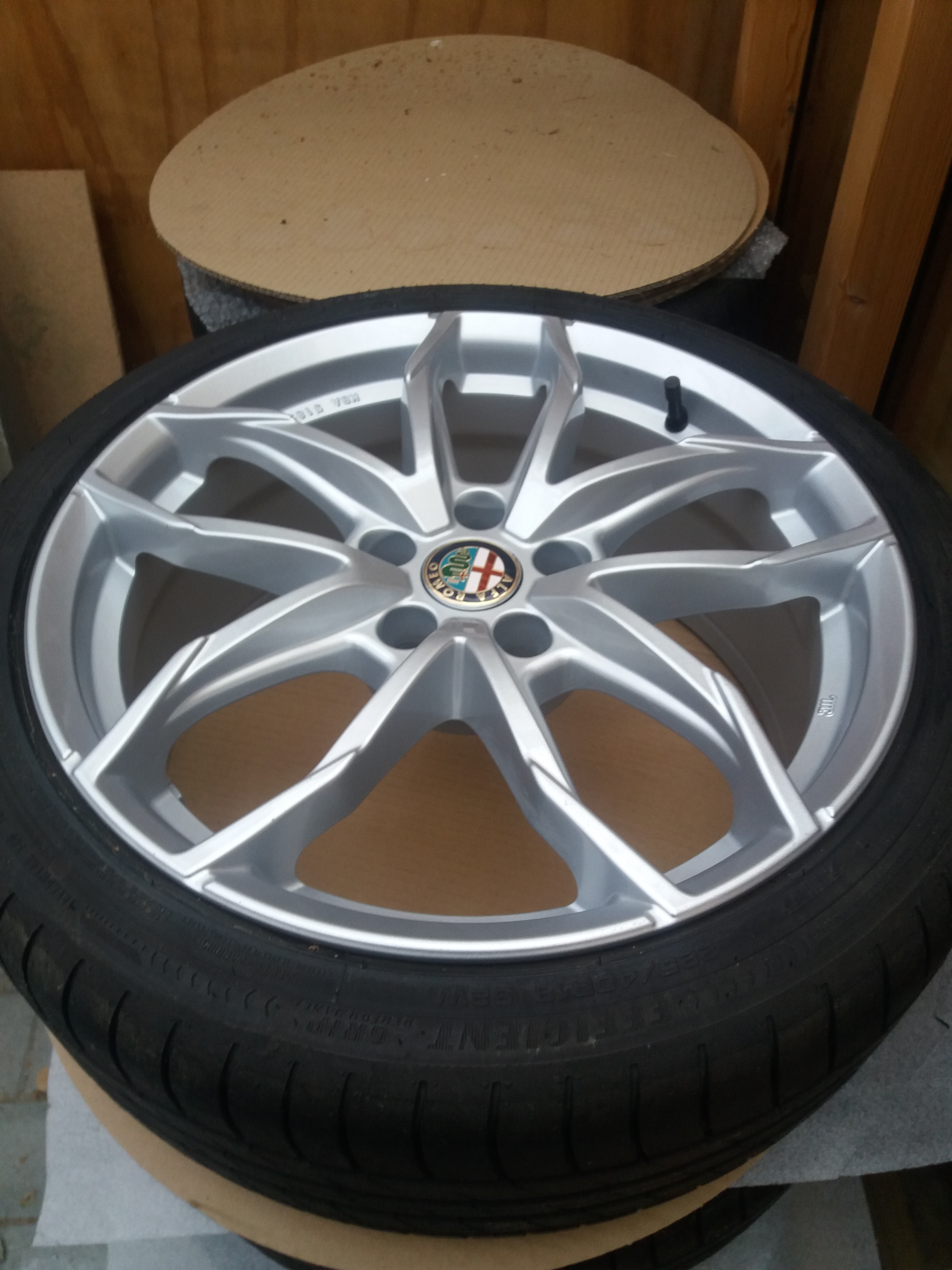 Sort Alfa Romeo Giulietta fra 2013