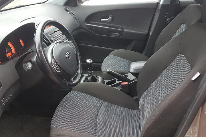 undefined Kia Ceed fra 2007