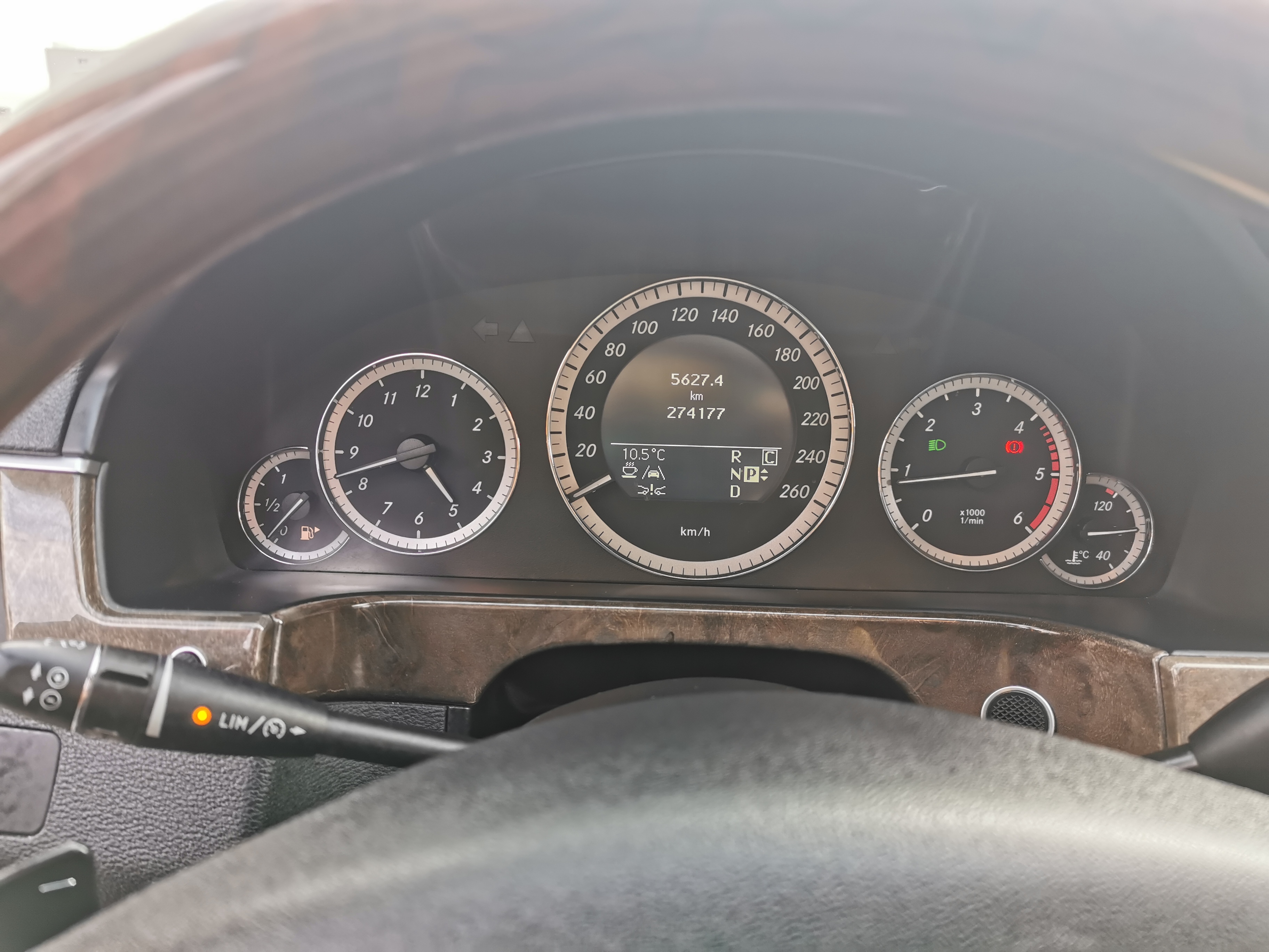 Sølv Mercedes E350 d fra 2009