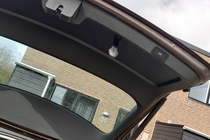 Brun Skoda Octavia fra 2014