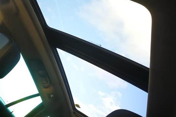 Grå Opel Insignia fra 2017