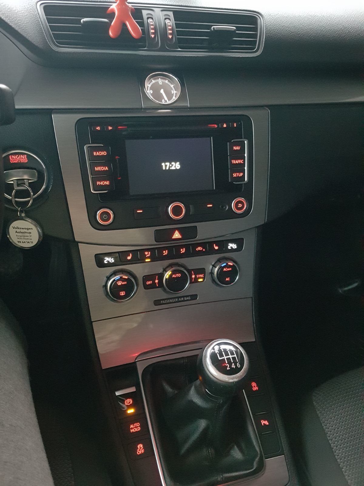 Sort VW Passat fra 2012