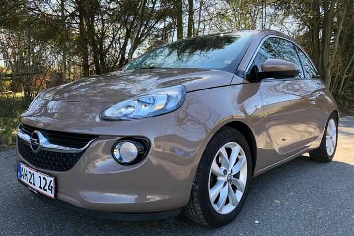 Brun Opel Adam fra 2013
