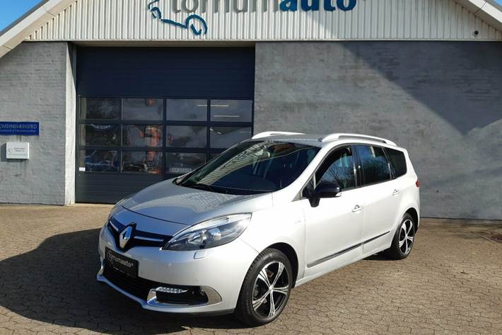 Grå Renault Grand Scenic III fra 2016