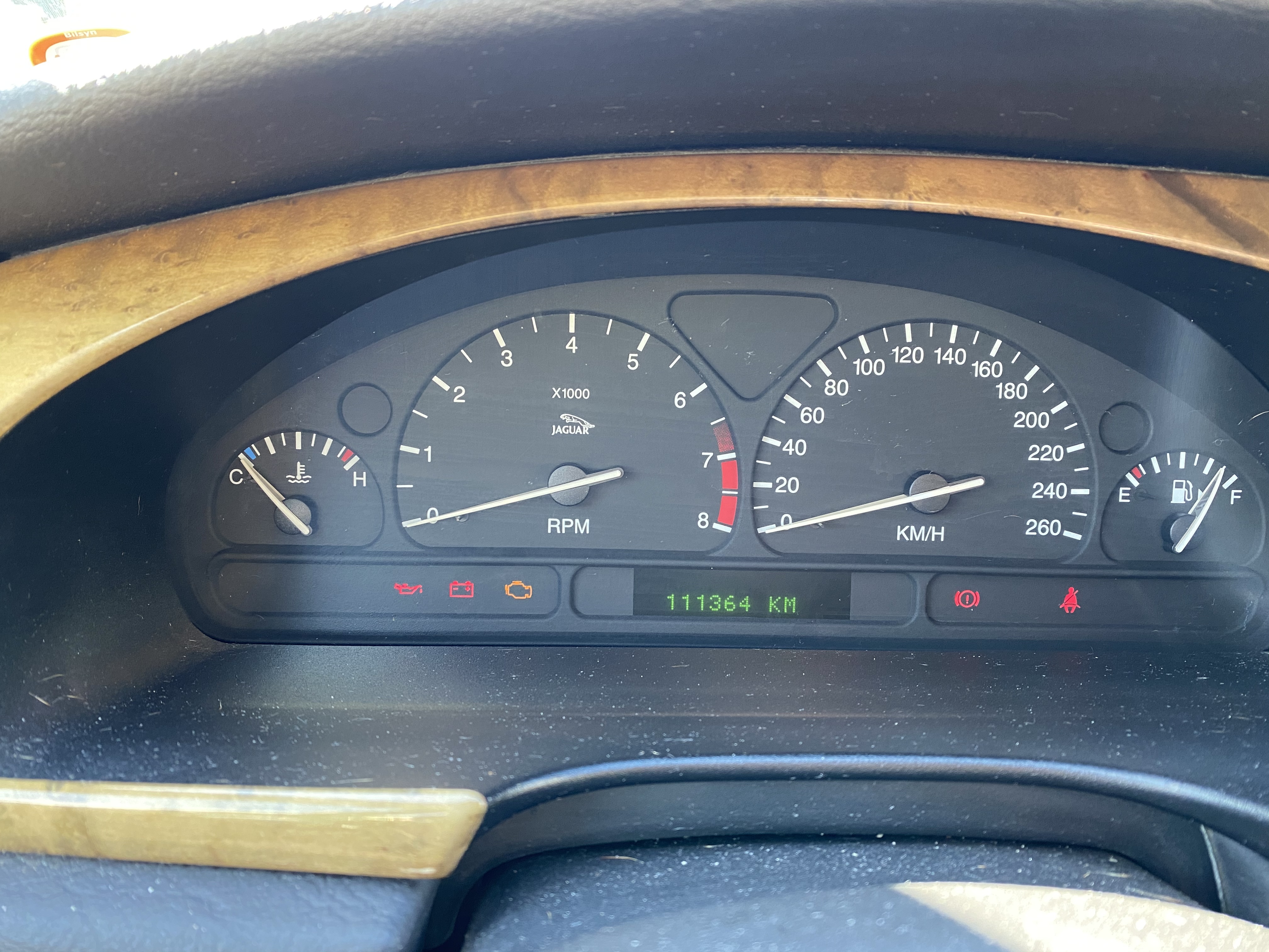 Grå Jaguar S-Type fra 1999