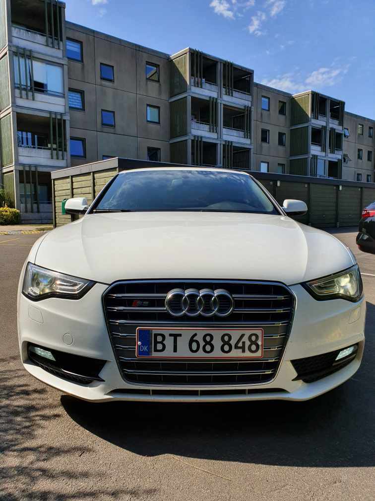 Hvid Audi A5 Sportback fra 2015