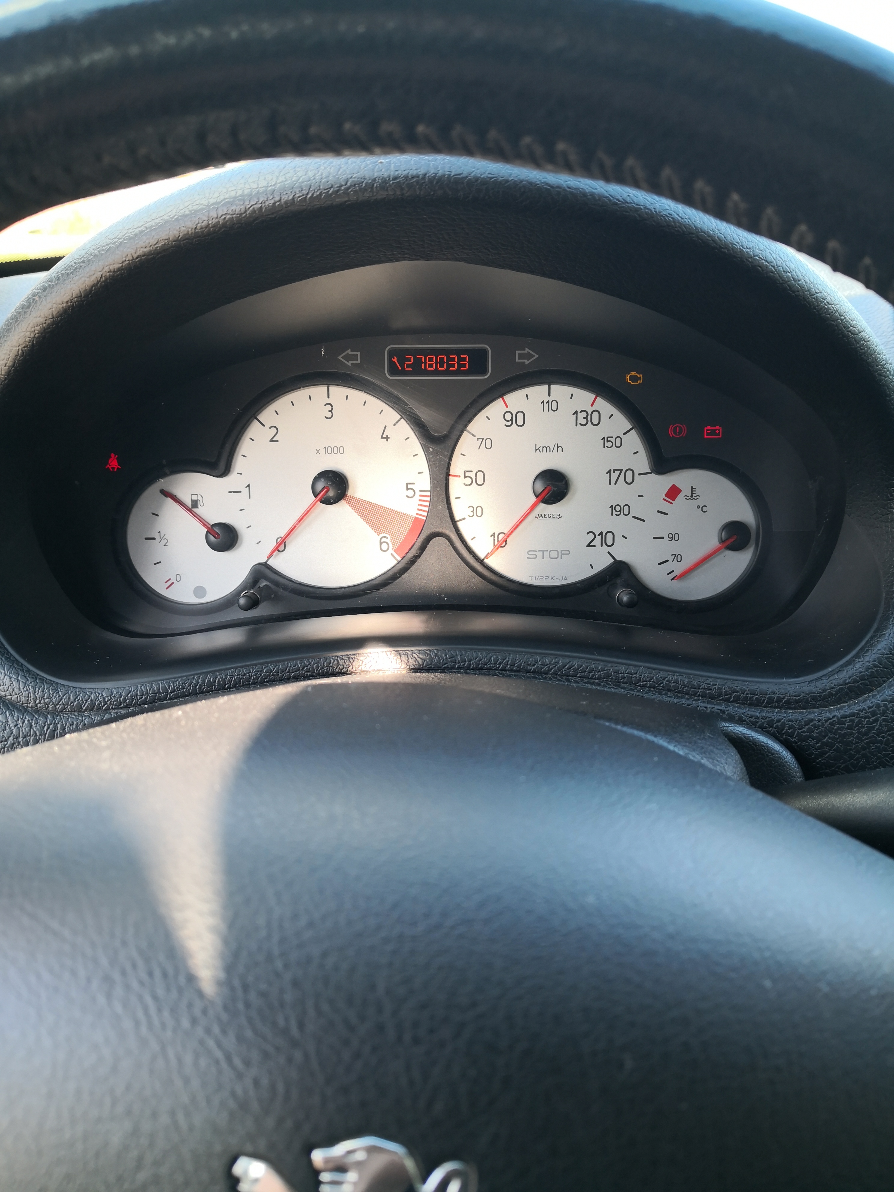 Sort Peugeot 206 fra 2007