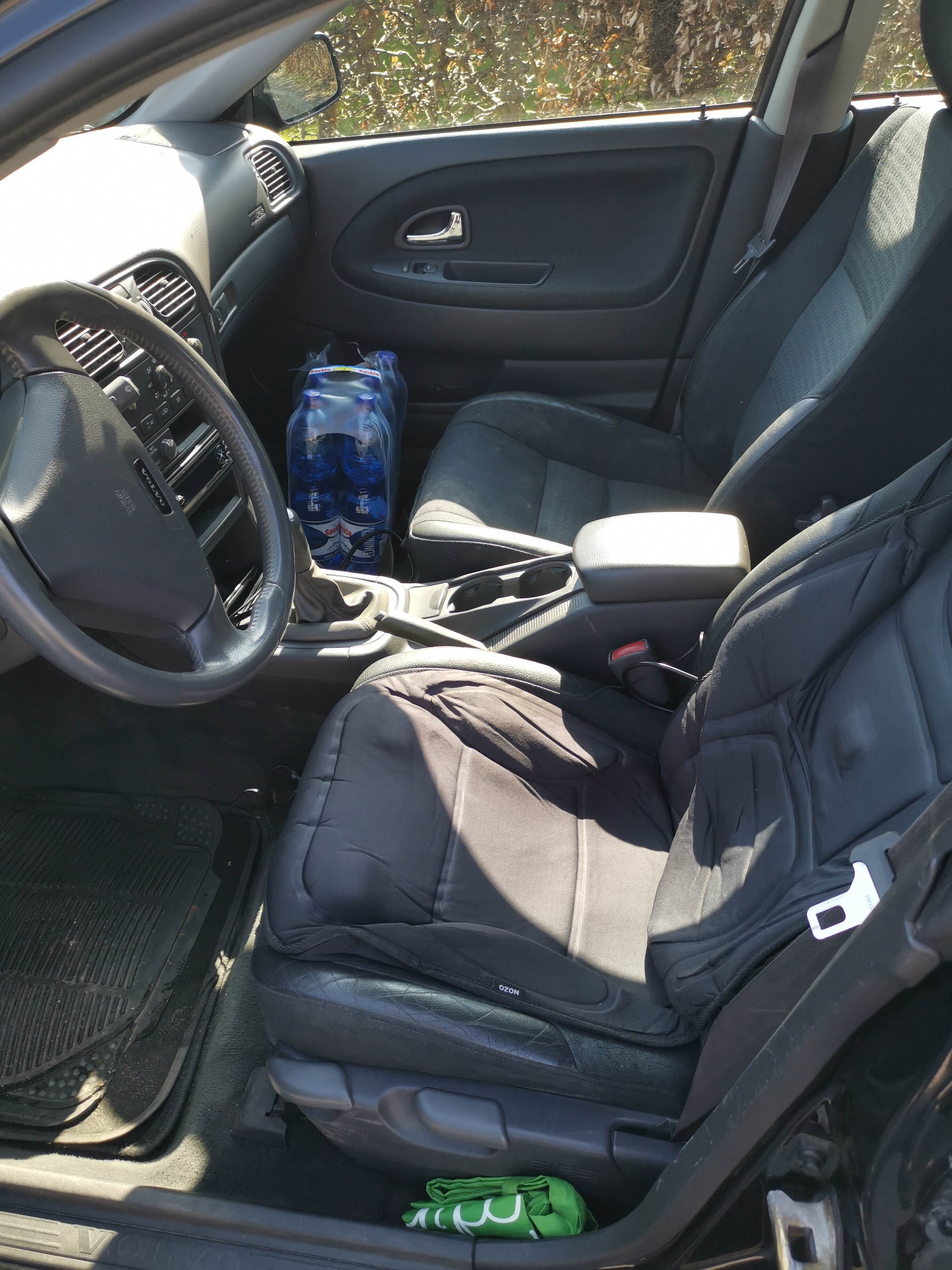 Sort Volvo V40 fra 2003