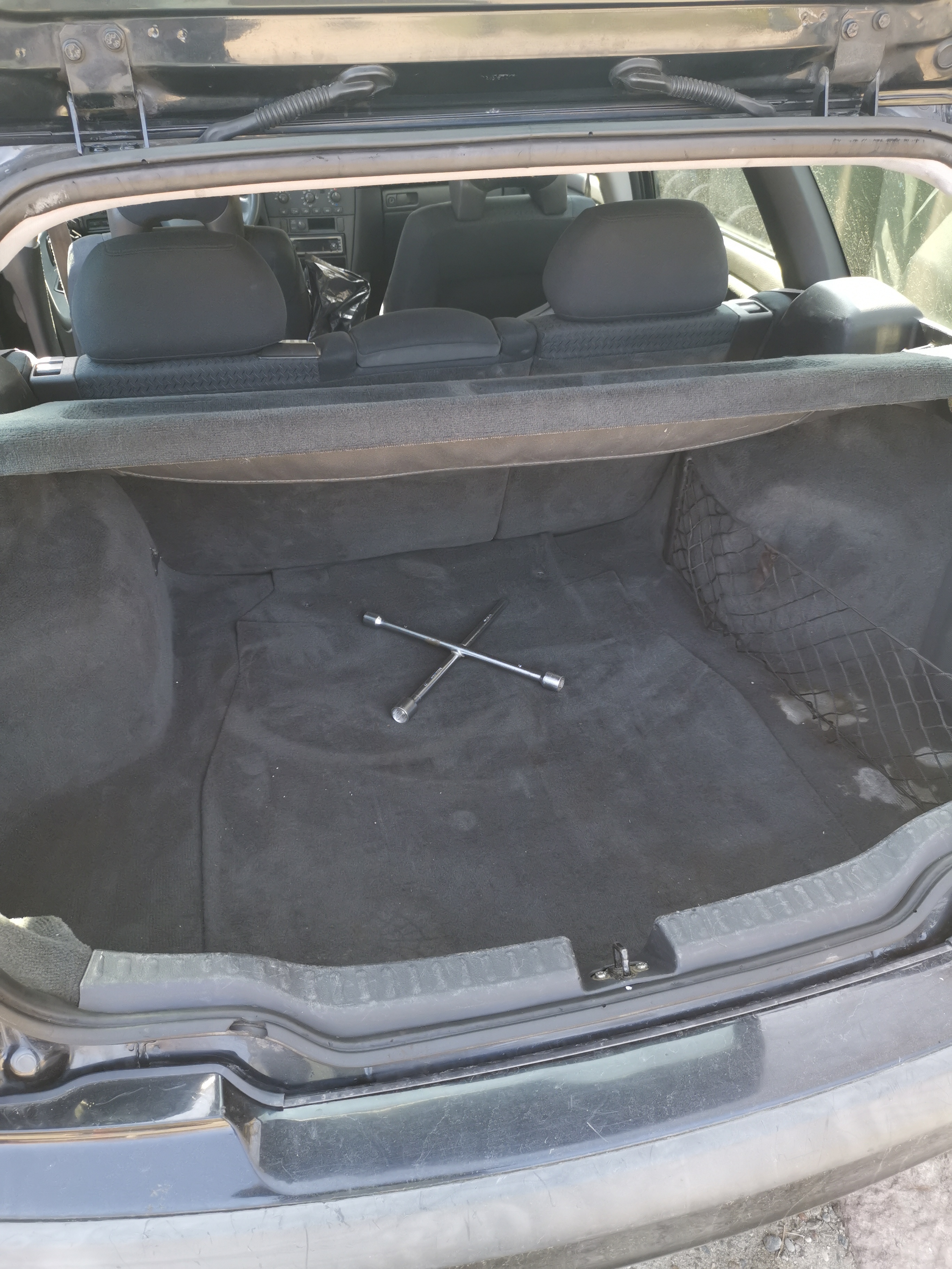 Sort Volvo V40 fra 2003