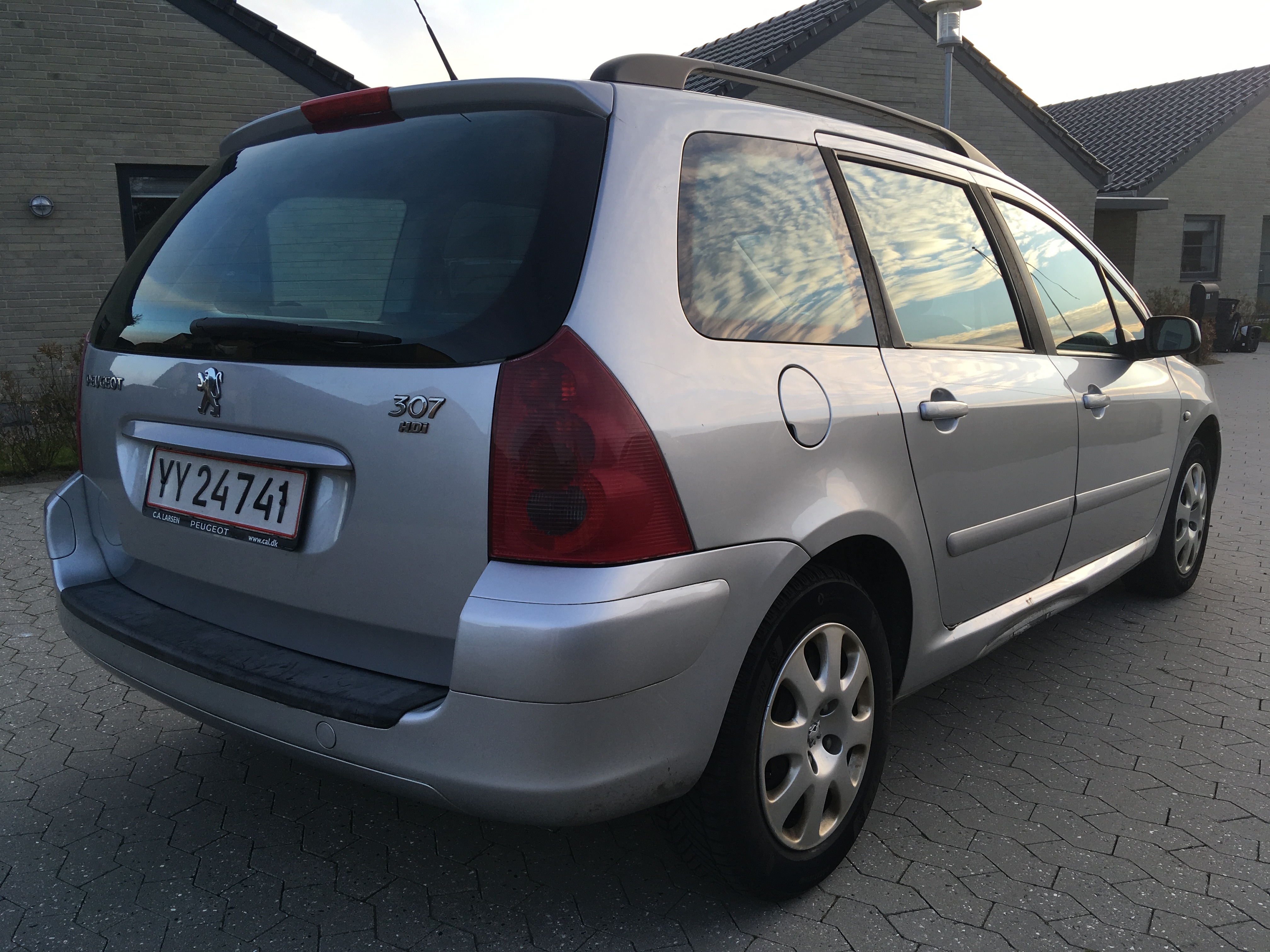 Sølv Peugeot 307 fra 2005