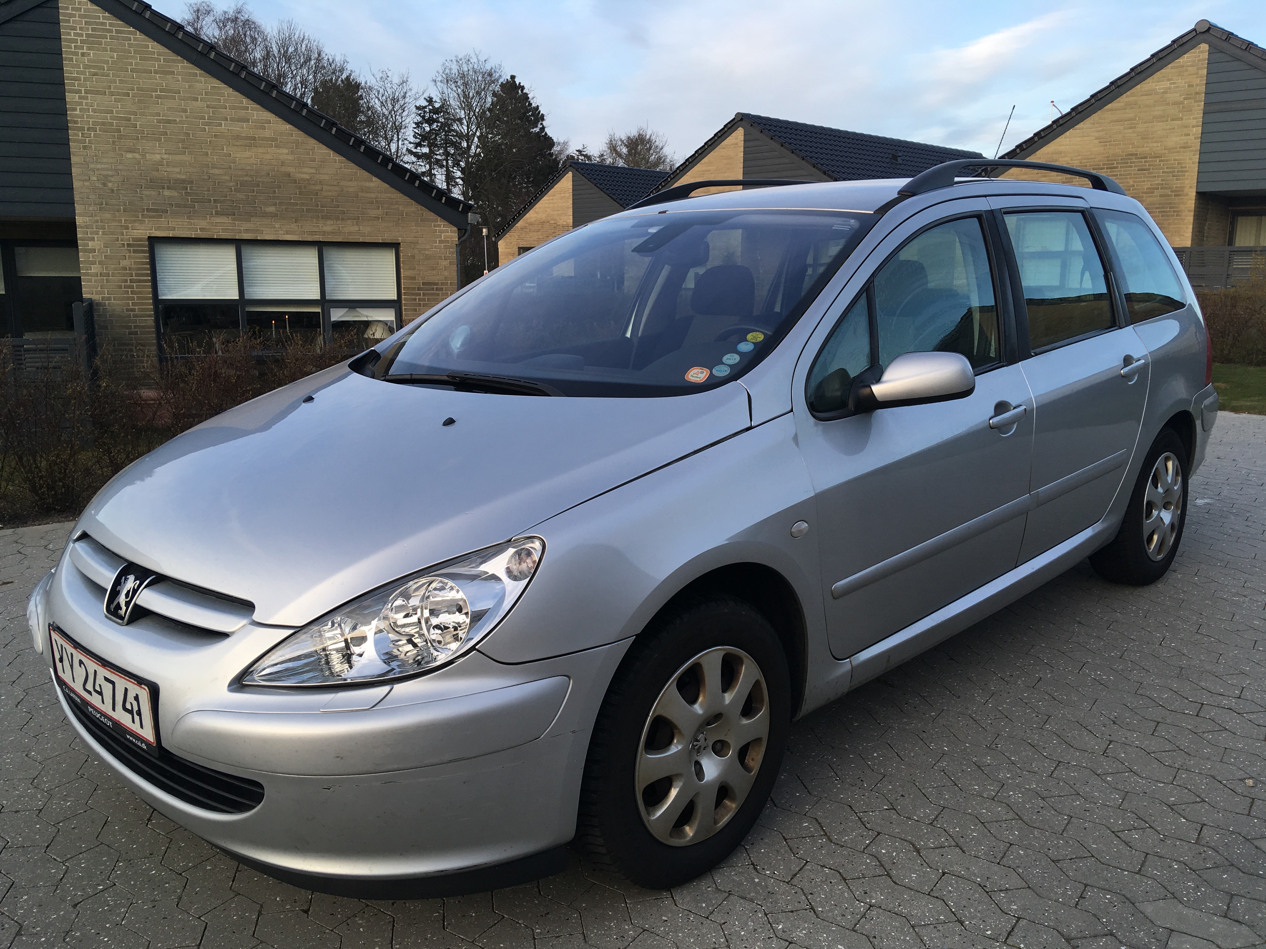 Sølv Peugeot 307 fra 2005