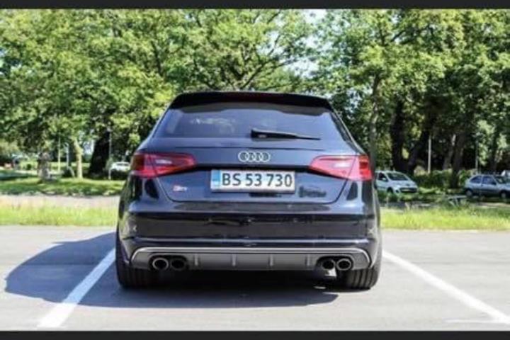 Sort Audi S3 Sportback fra 2014