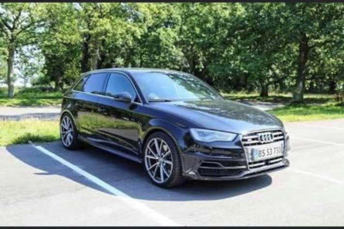 Sort Audi S3 Sportback fra 2014