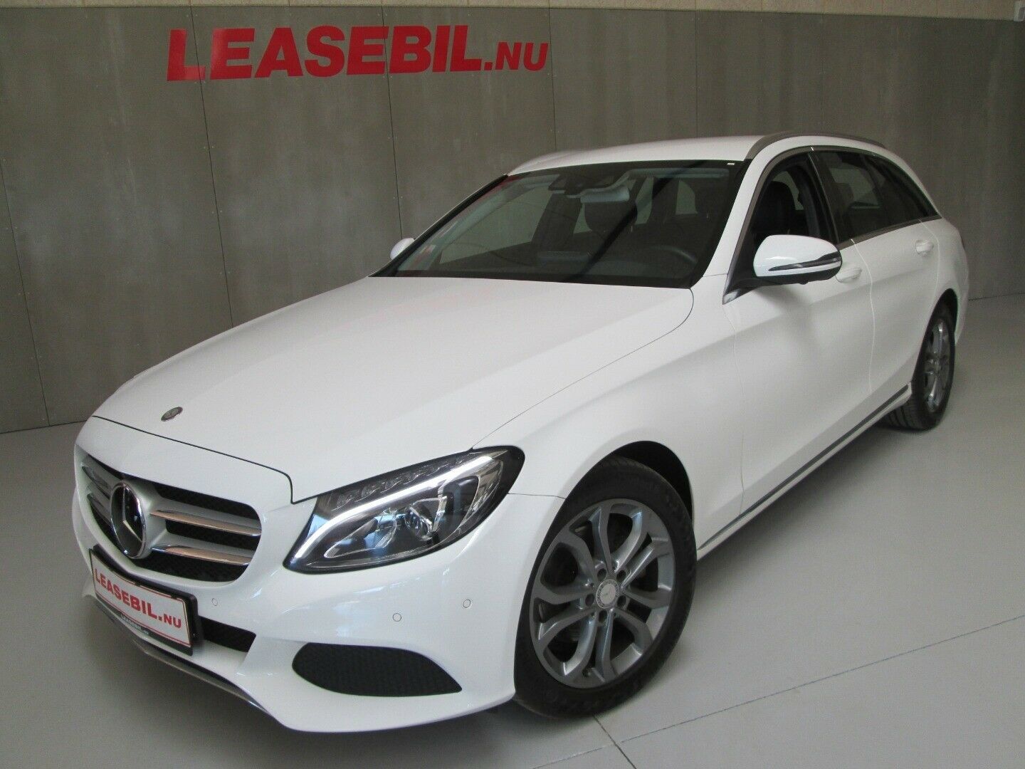 Hvid Mercedes C200 d fra 2016