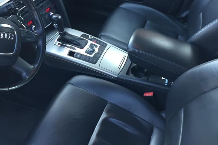Sort Audi A6 fra 2007