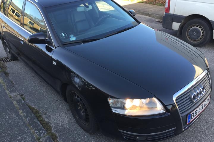 Sort Audi A6 fra 2007