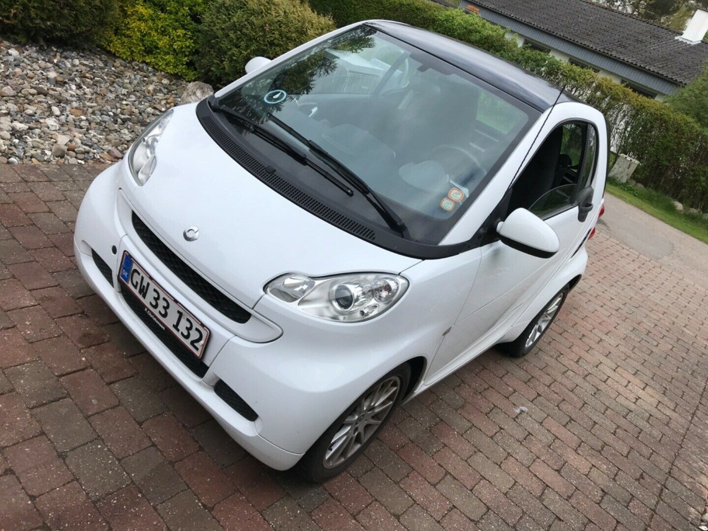 Guide til smart fortwo coupé EQ prime (Årgang 03/2018 - 08/2019)