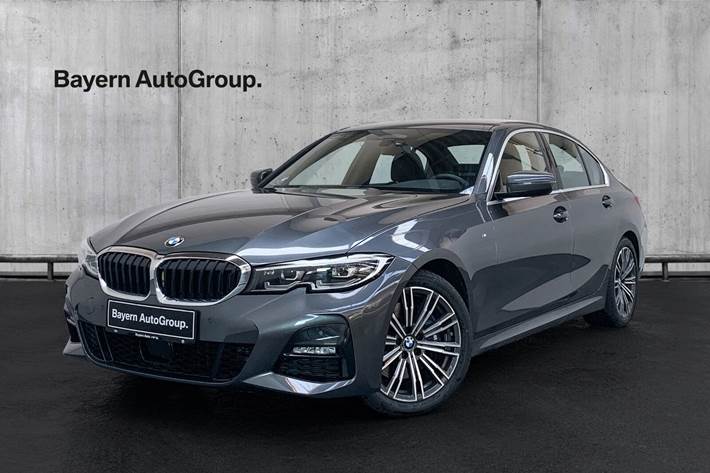 Grå BMW 330i fra 2019