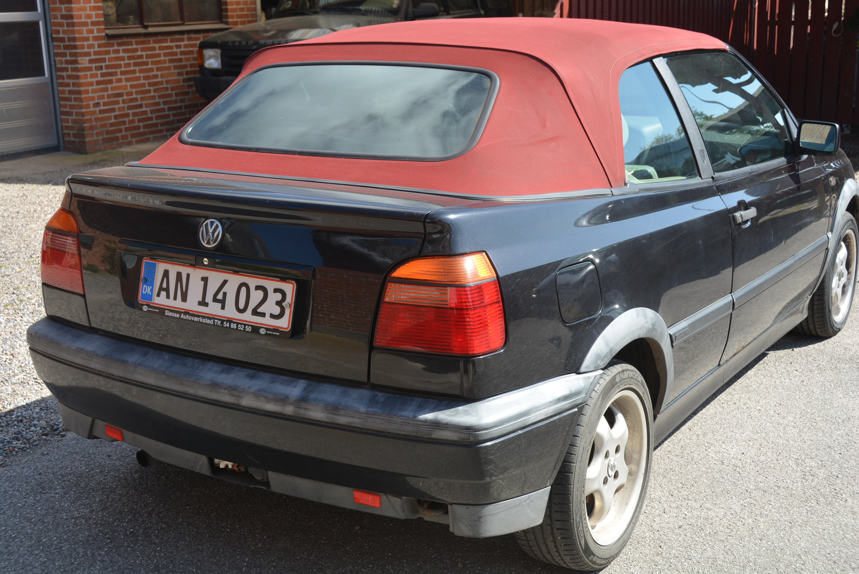 Sort VW Golf Cabriolet fra 1994