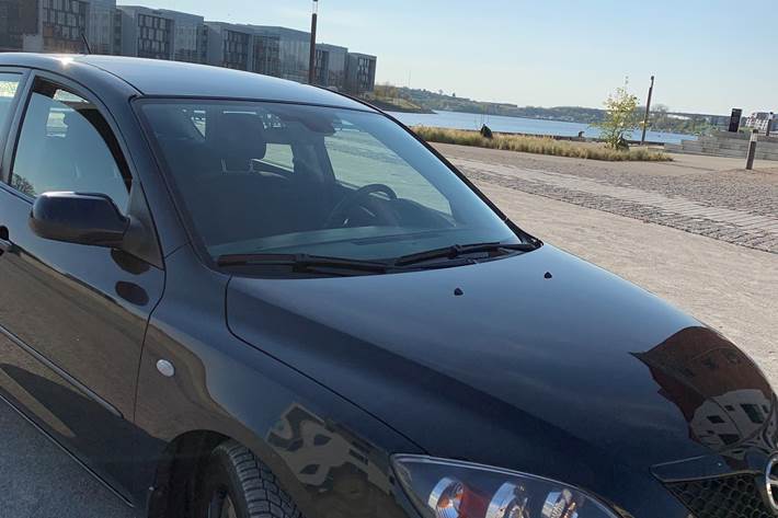 Sort Mazda 3 fra 2008