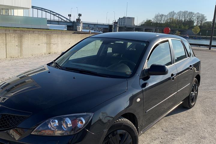 Sort Mazda 3 fra 2008