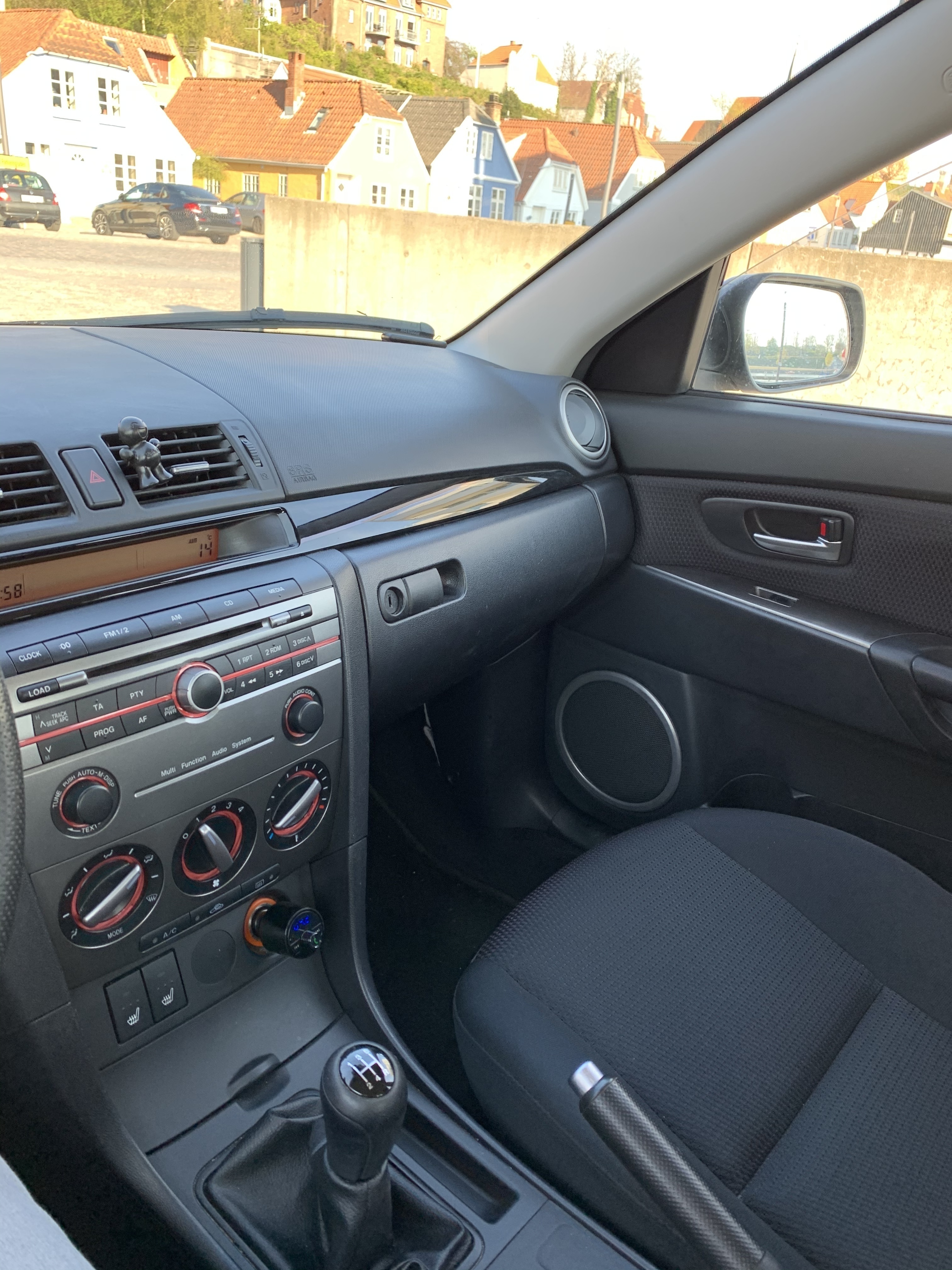 Sort Mazda 3 fra 2008