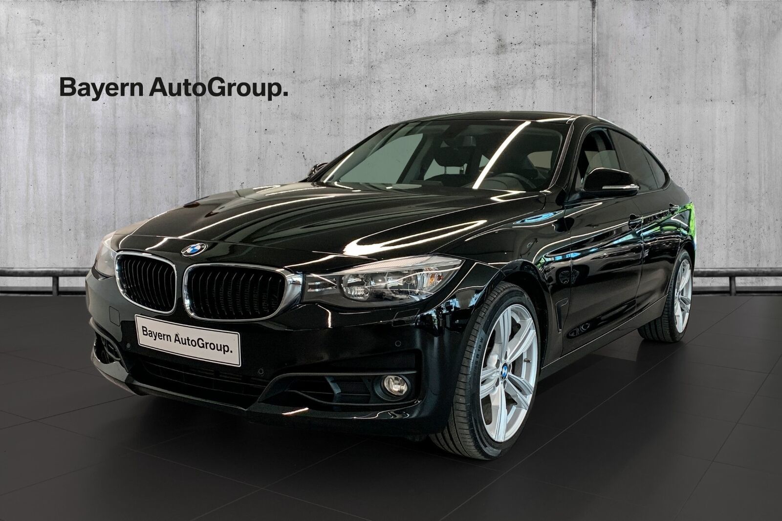 Guide til BMW 320i Sport Line Steptronic (Årgang 07/2015 - 06/2018)