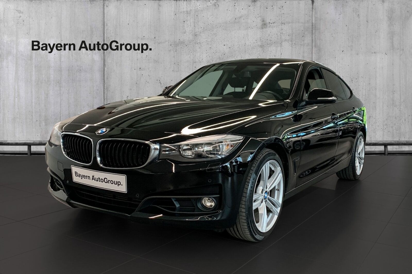 Guide til BMW 320i Sport Line Steptronic (Årgang 07/2015 - 06/2018)