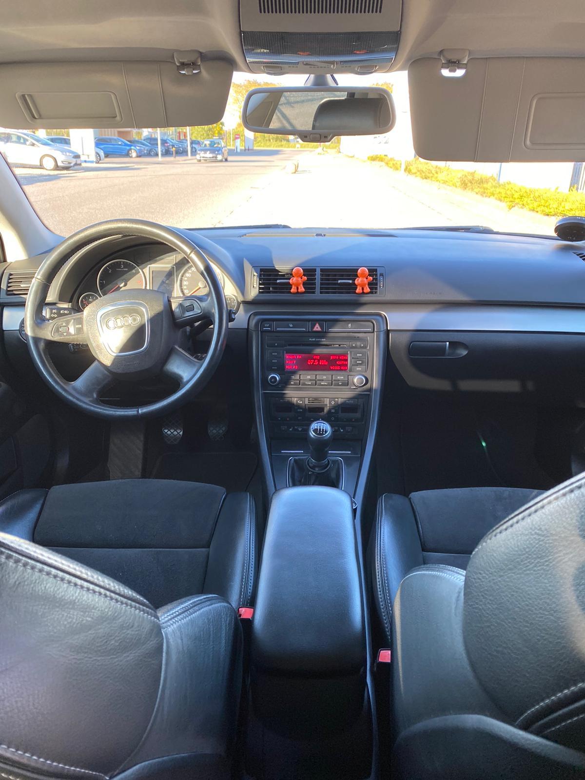 Sort Audi A4 fra 2007