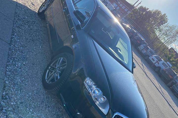 Sort Audi A4 fra 2007