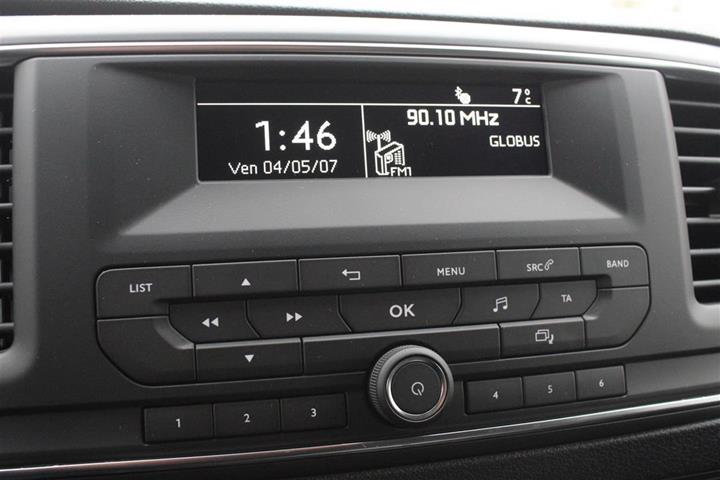 Hvid Toyota Proace Verso fra 2018
