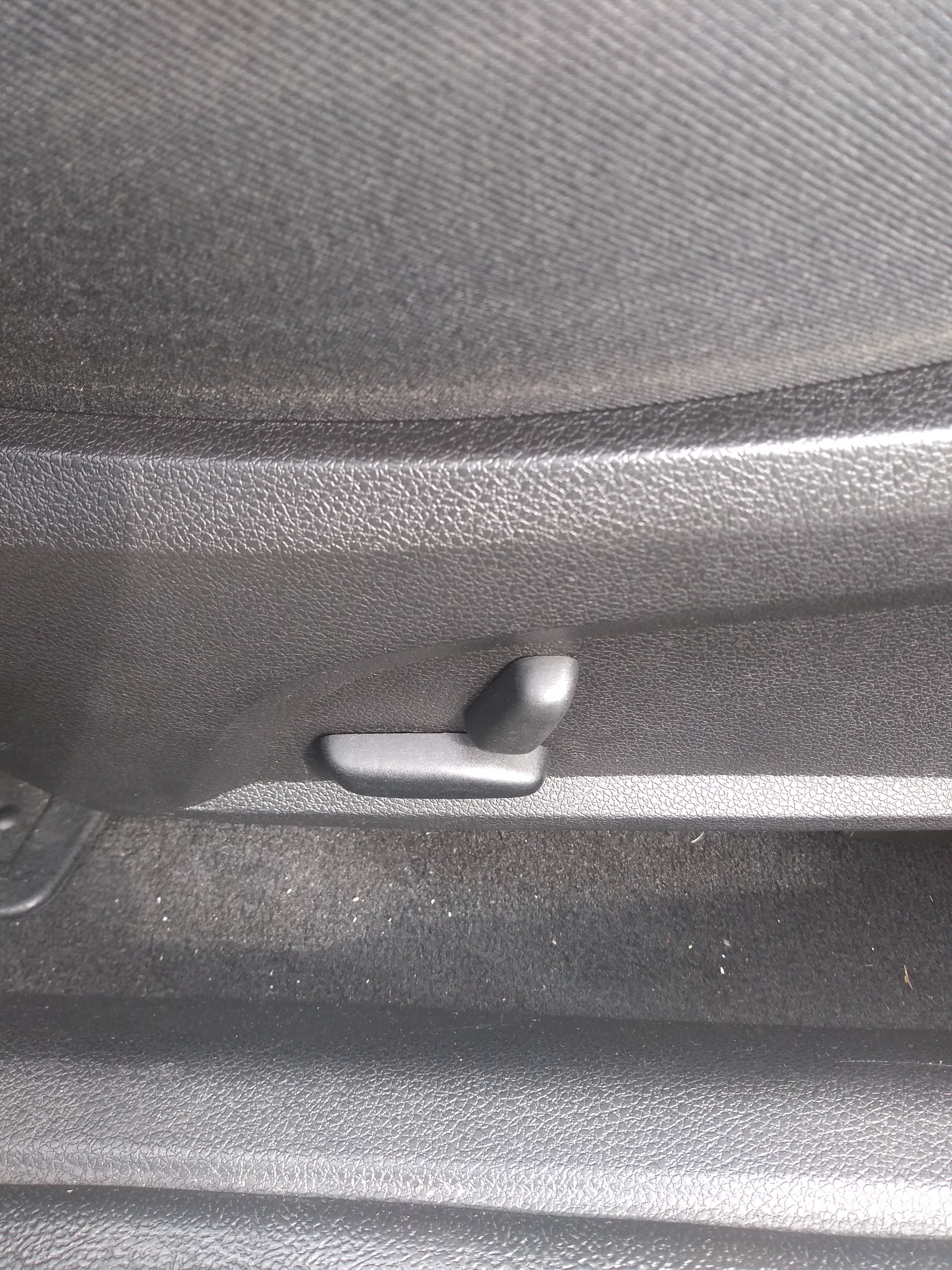 Sort Ford Mondeo fra 2007