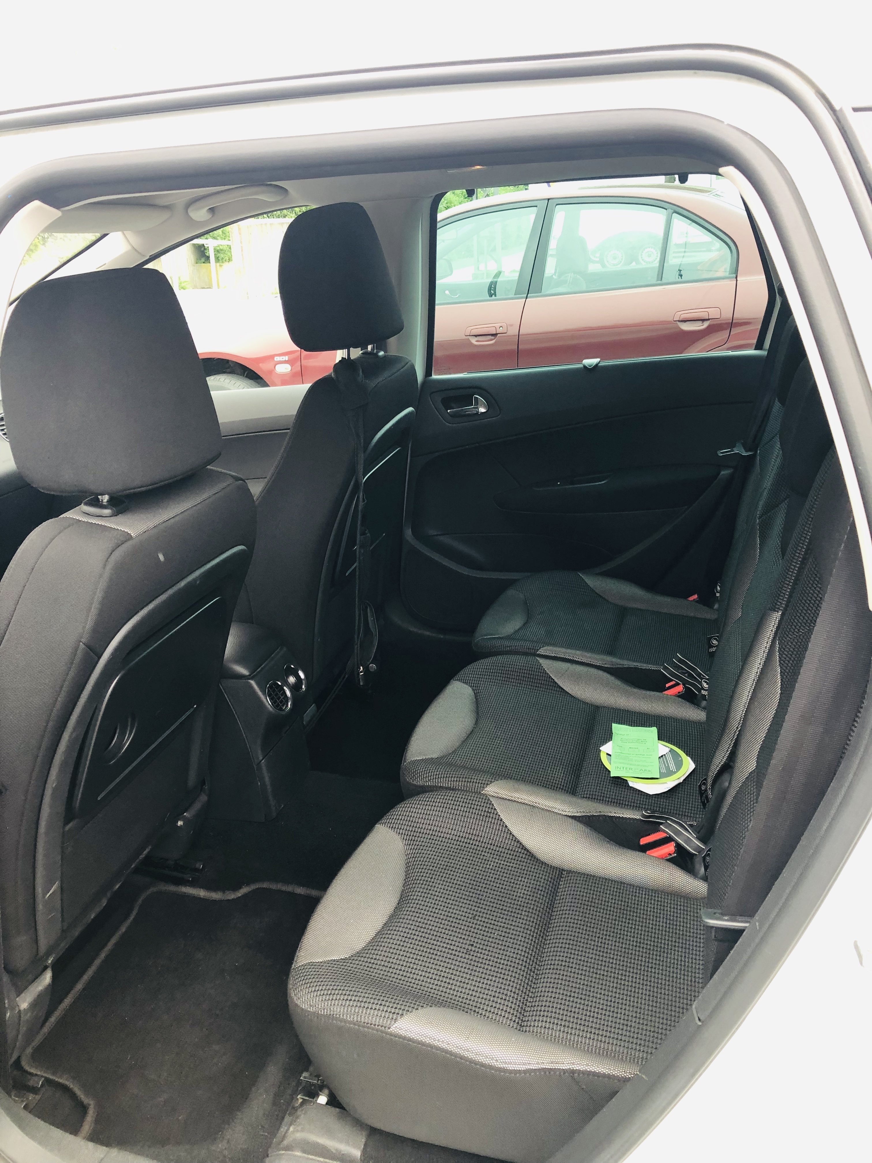 Hvid Peugeot 308 fra 2011