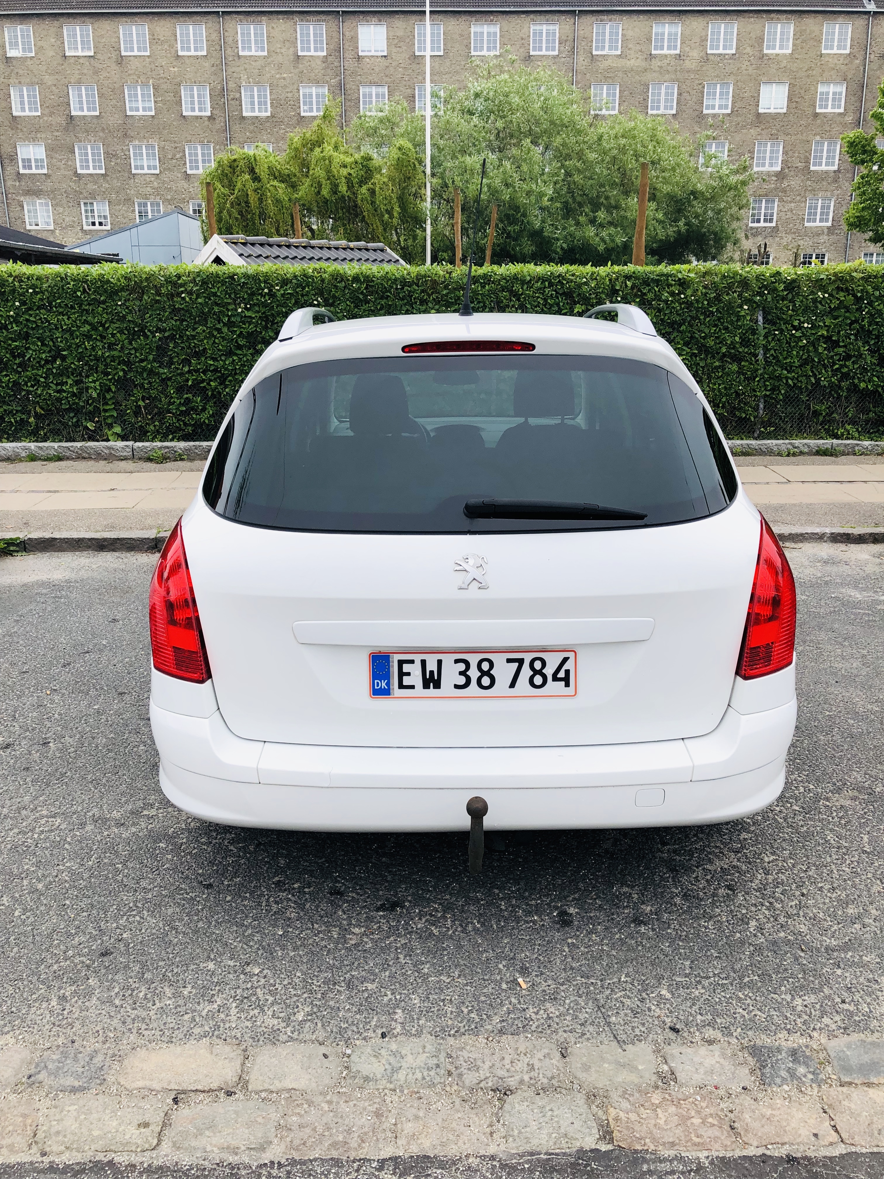 Hvid Peugeot 308 fra 2011