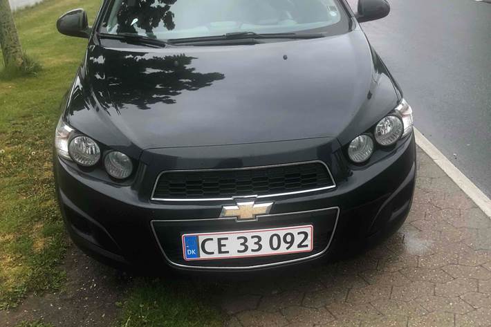 Sort Chevrolet Aveo fra 2012