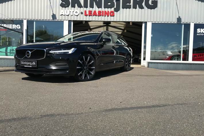 Sort Volvo V90 fra 2017