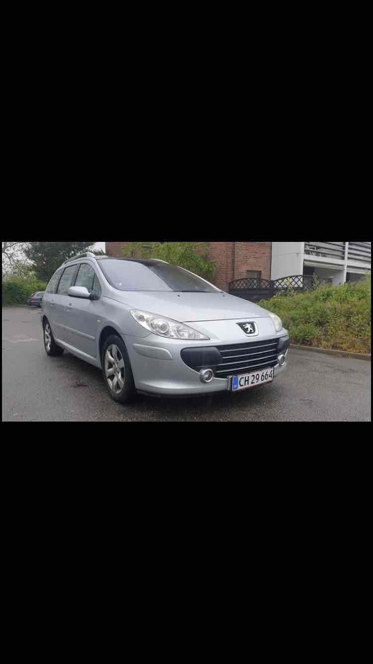 Sølv Peugeot 307 fra 2008
