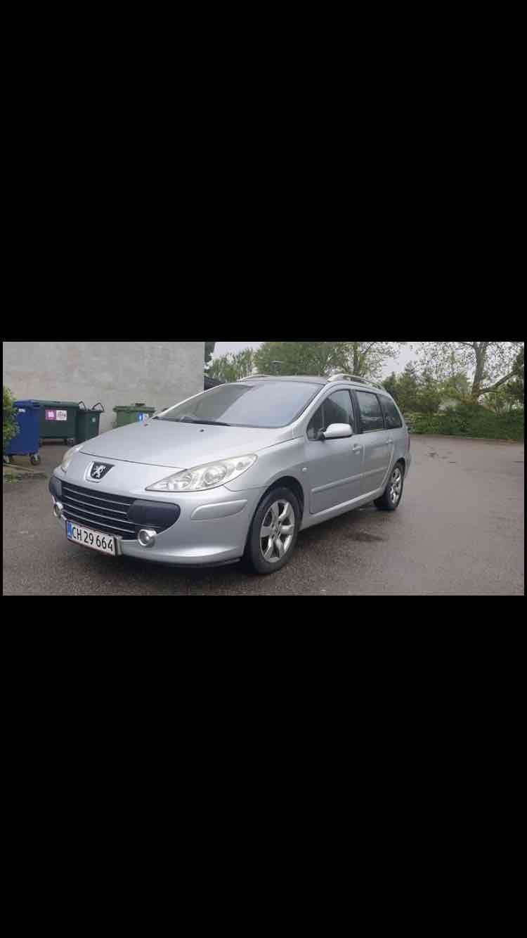 Sølv Peugeot 307 fra 2008