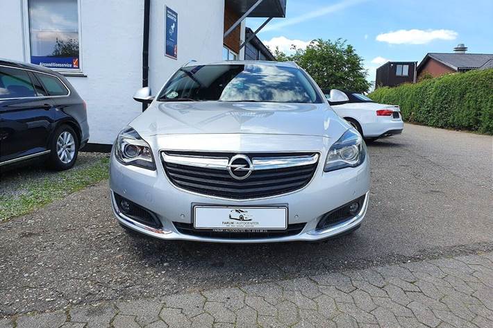undefined Opel Insignia fra 2016