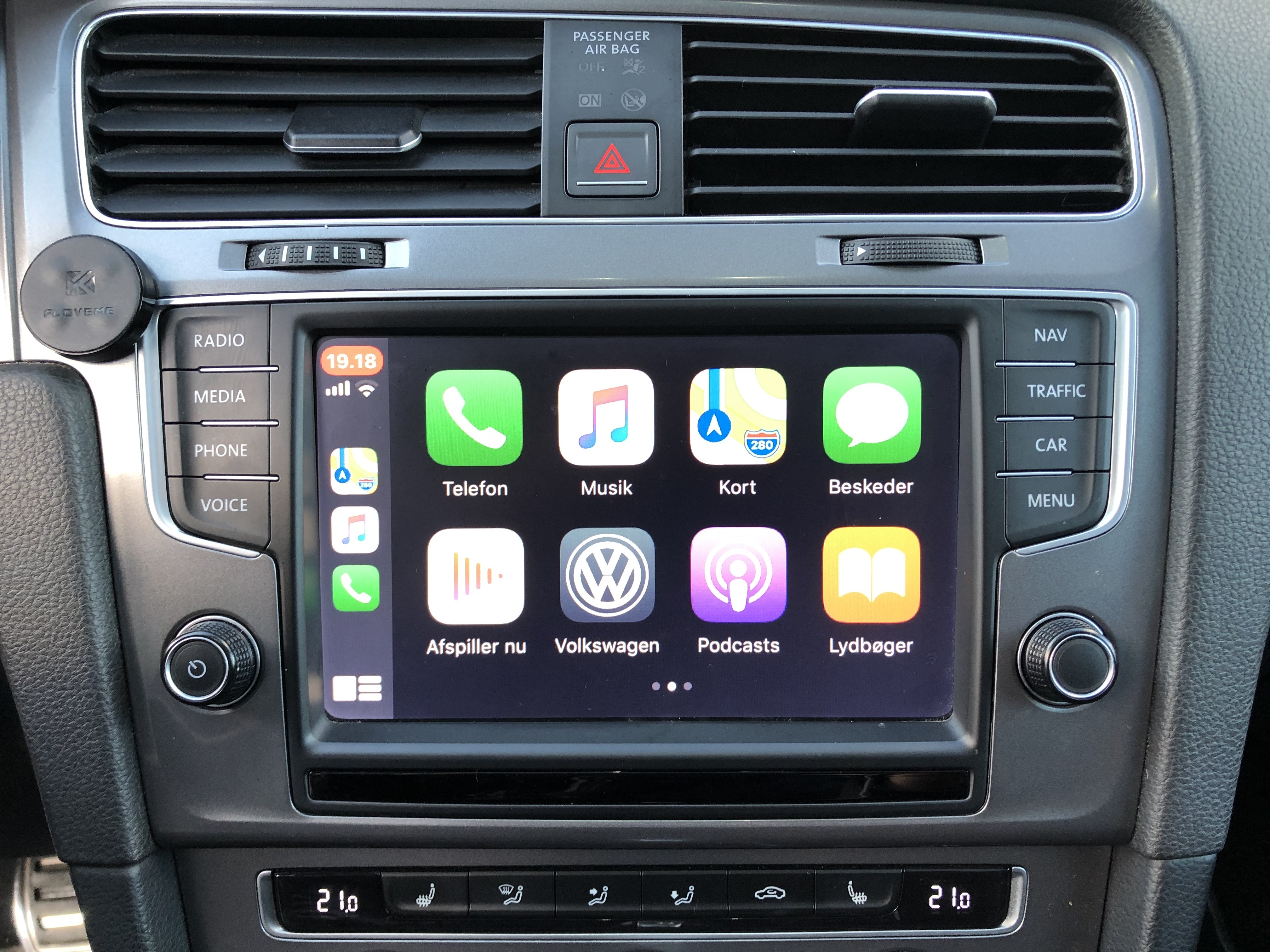 Blå VW Golf VII fra 2015