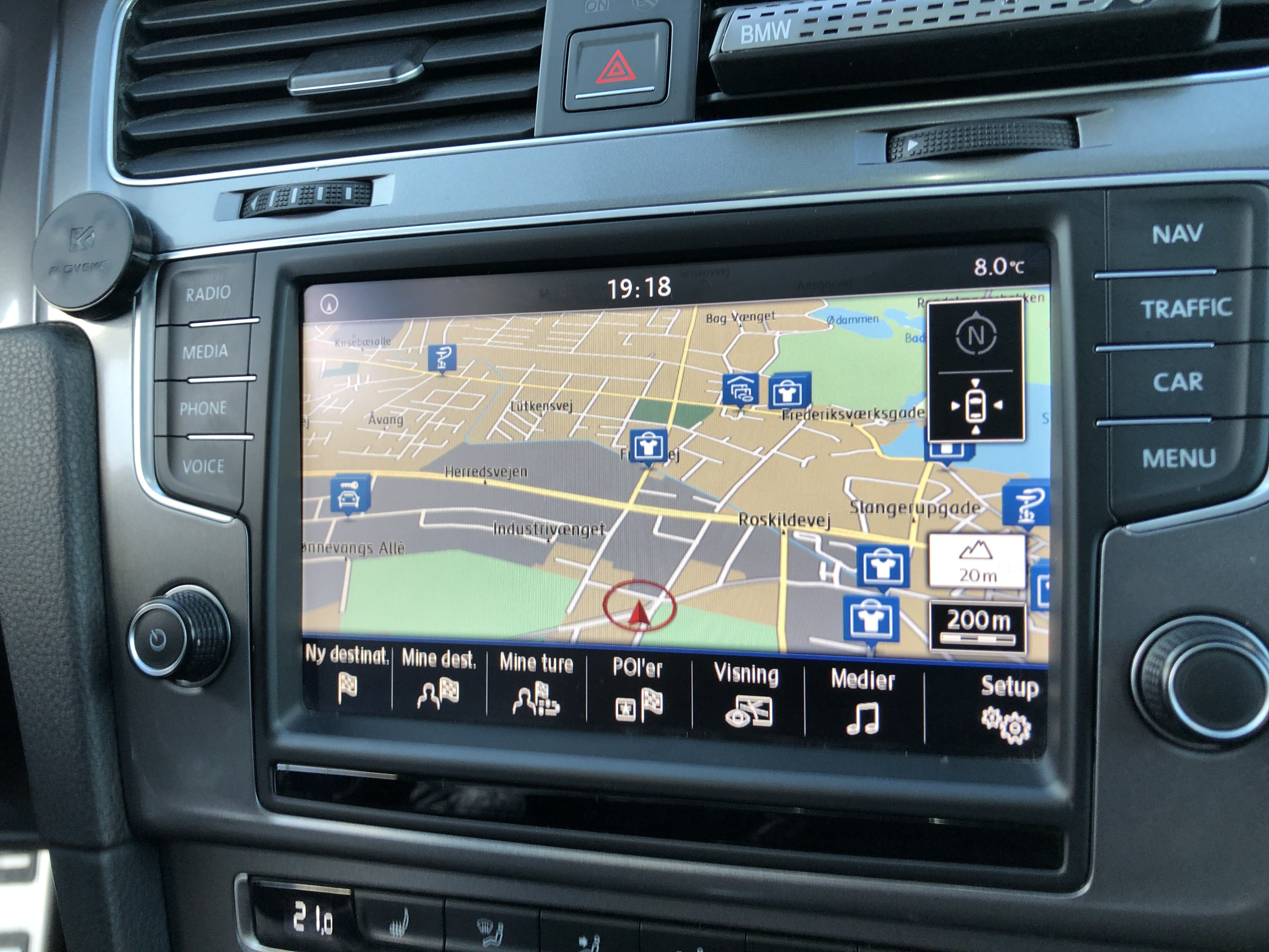 Blå VW Golf VII fra 2015