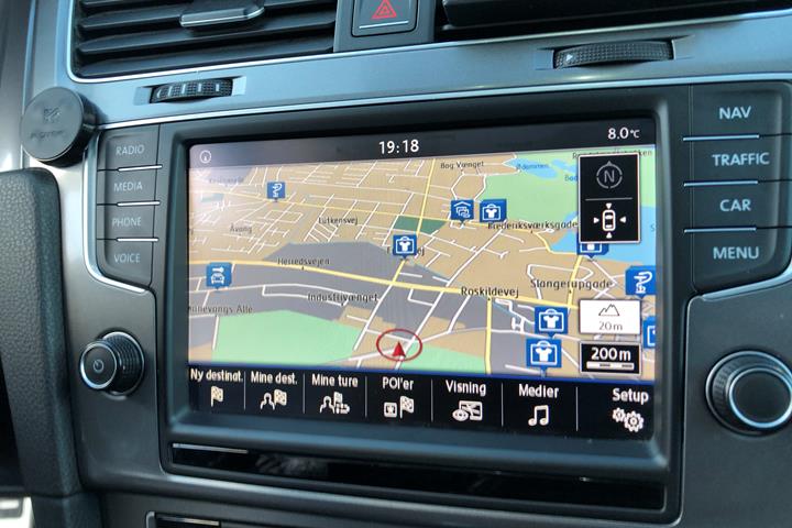 Blå VW Golf VII fra 2015