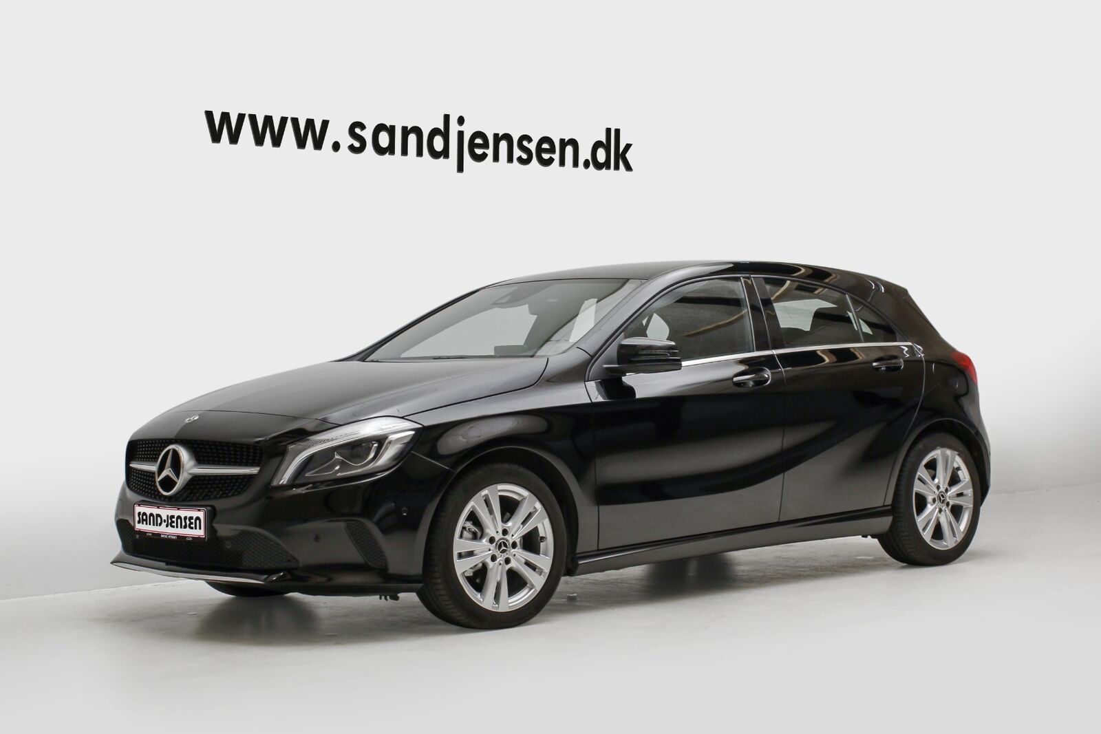 Sort Mercedes A200 fra 2018