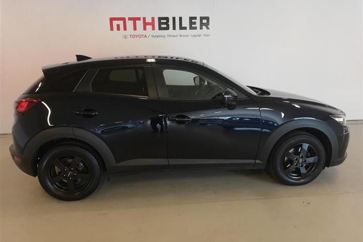 Blå Mazda CX-3 fra 2016