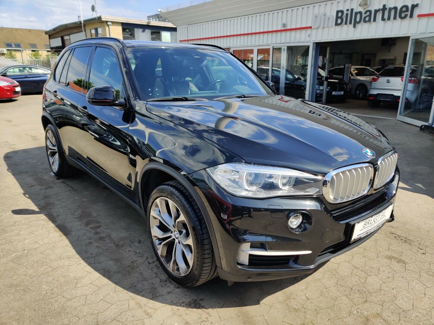 Sort BMW X5 fra 2014