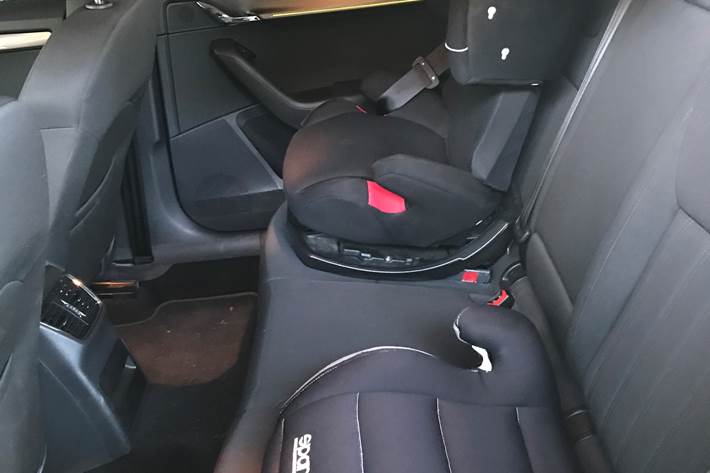 Sort Skoda Octavia fra 2018