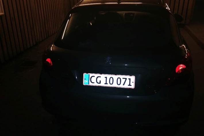 Brun Peugeot 207 fra 2008